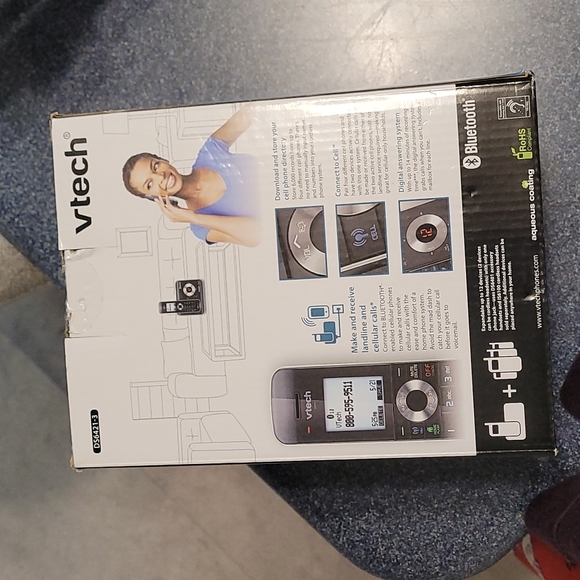 Vtech 3 Handset Connect to Cell and DECT 6.0 Cordless Headset - Picture 4 of 9